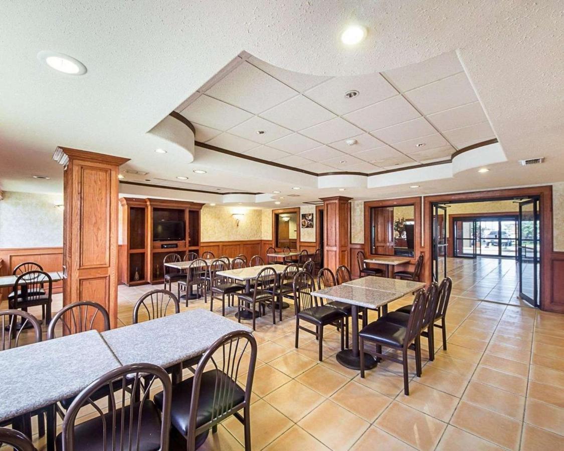 Shary Inn And Suites Mission Εξωτερικό φωτογραφία
